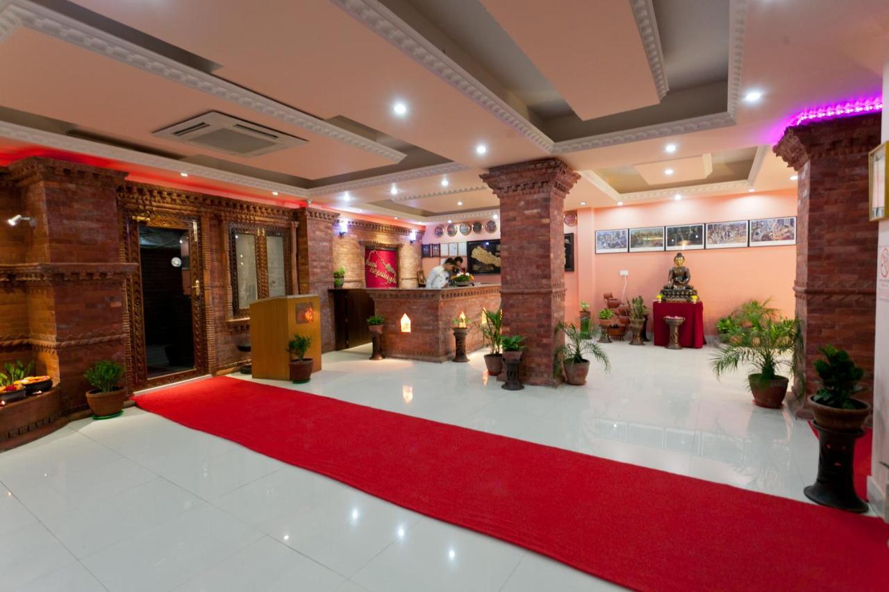 Hotel Nepalaya Катманду Экстерьер фото