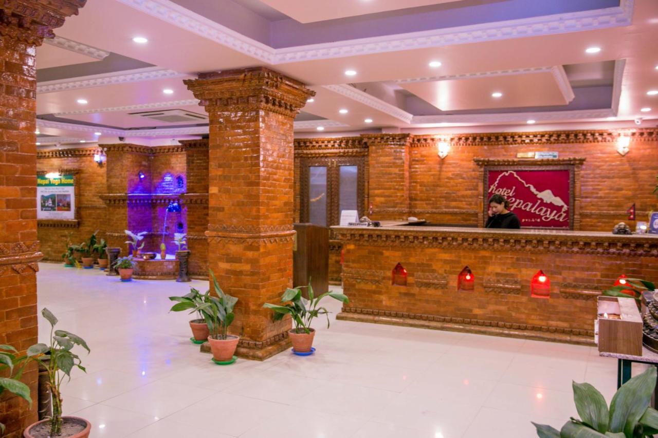 Hotel Nepalaya Катманду Экстерьер фото