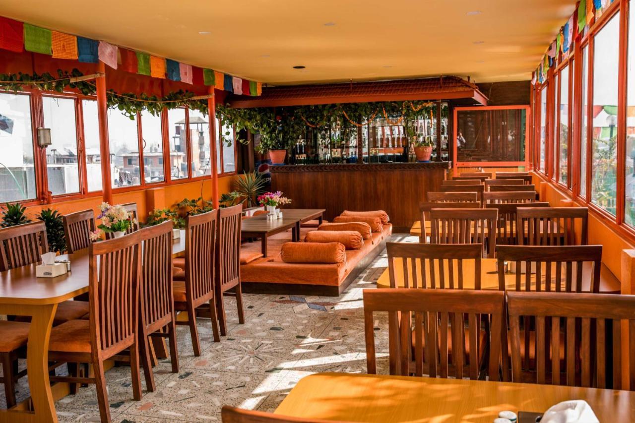 Hotel Nepalaya Катманду Экстерьер фото