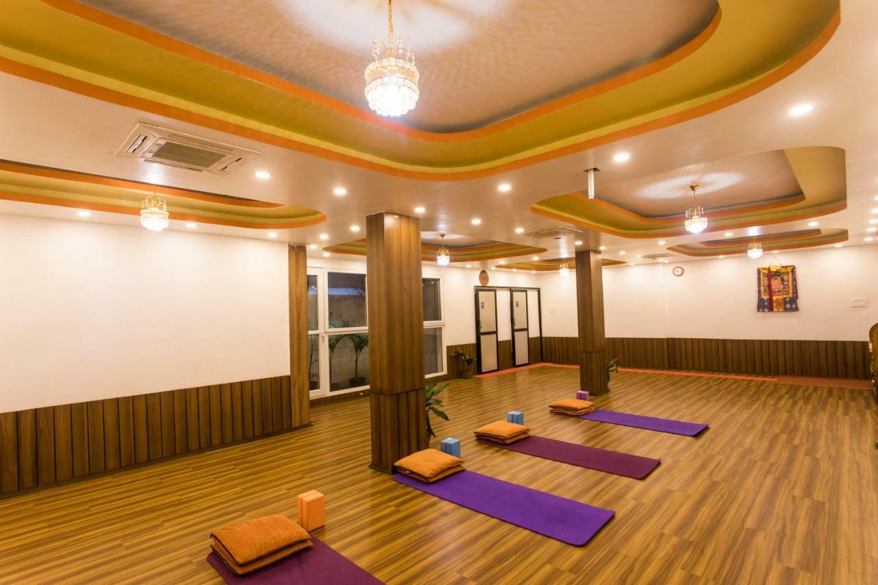 Hotel Nepalaya Катманду Экстерьер фото